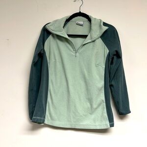 Columbia fleece size large light and medium green
